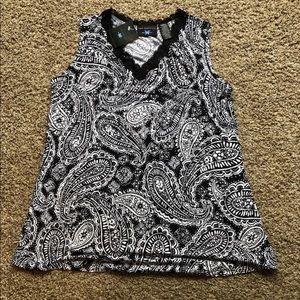 NWT NEW ADDITION Maternity Top SZ small Sleeveless